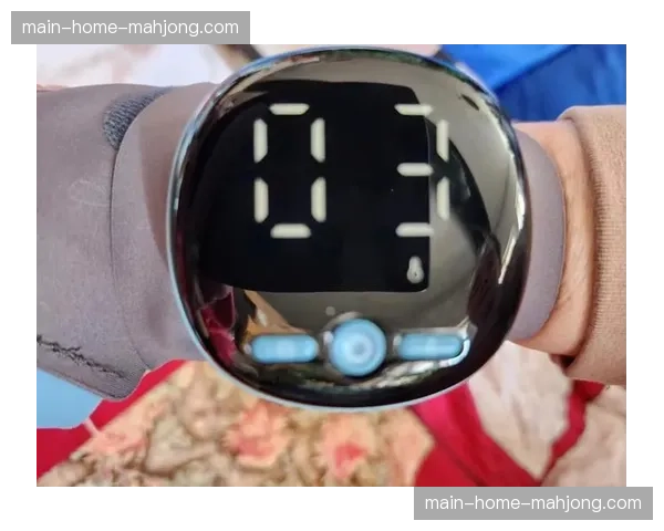 新型“智能绷带”获准在比赛中使用，可实时监测腕部压力与角度