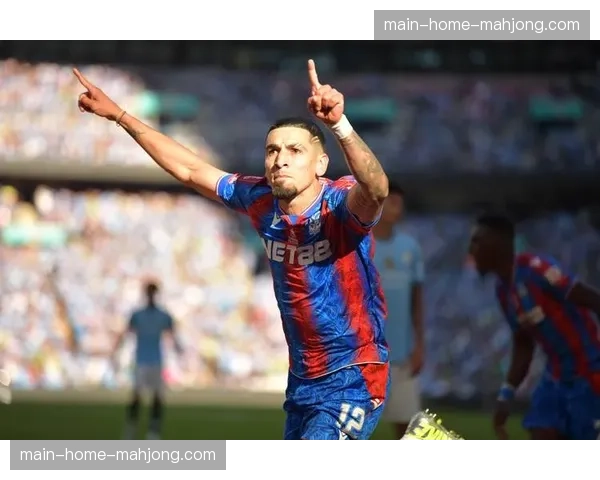 战术复盘：解析斯特拉斯堡下半场三中卫变四后卫的调整效果