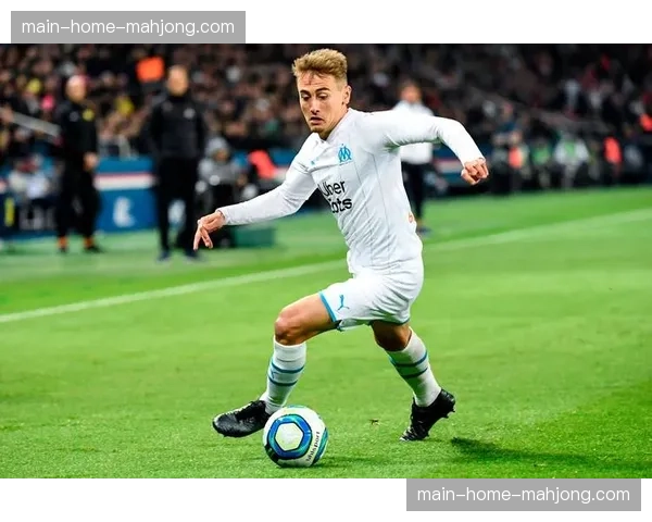 观点:过度强调低位防守是否正损害法甲联赛的观赏性与商业吸引力? 观点:过度强调低位防守是否正损害法甲联赛的观赏性与商业吸引力?