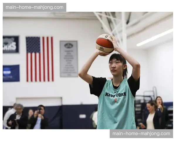 明尼苏达山猫失去最佳防守球员阿兰娜-史密斯